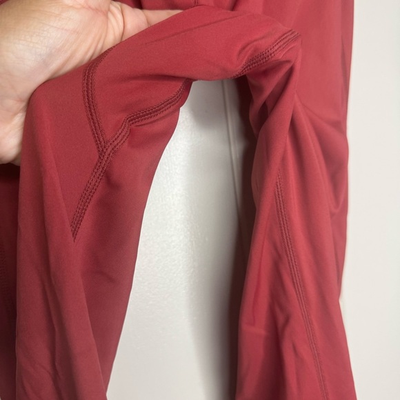 Alphalete Pulse Surge Leggings- Tartan Red - Picture 7 of 15
